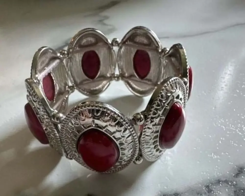 Vintage Style Silver Tone Elasticated Cuff Bracelet with Red Cabochons
